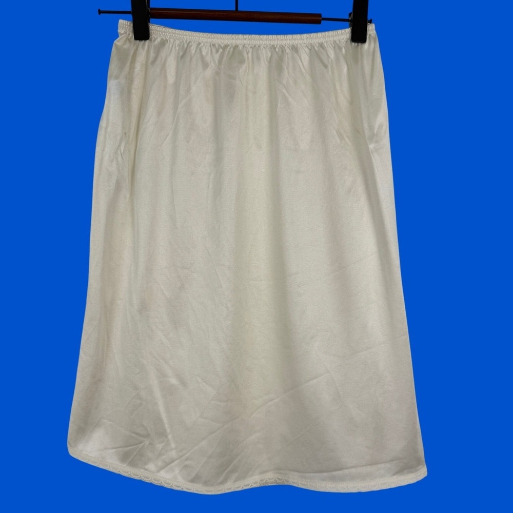 Vintage Vanity Fair Nylon Half Slip Skirt Womens‎ Small Cream Lace Trim